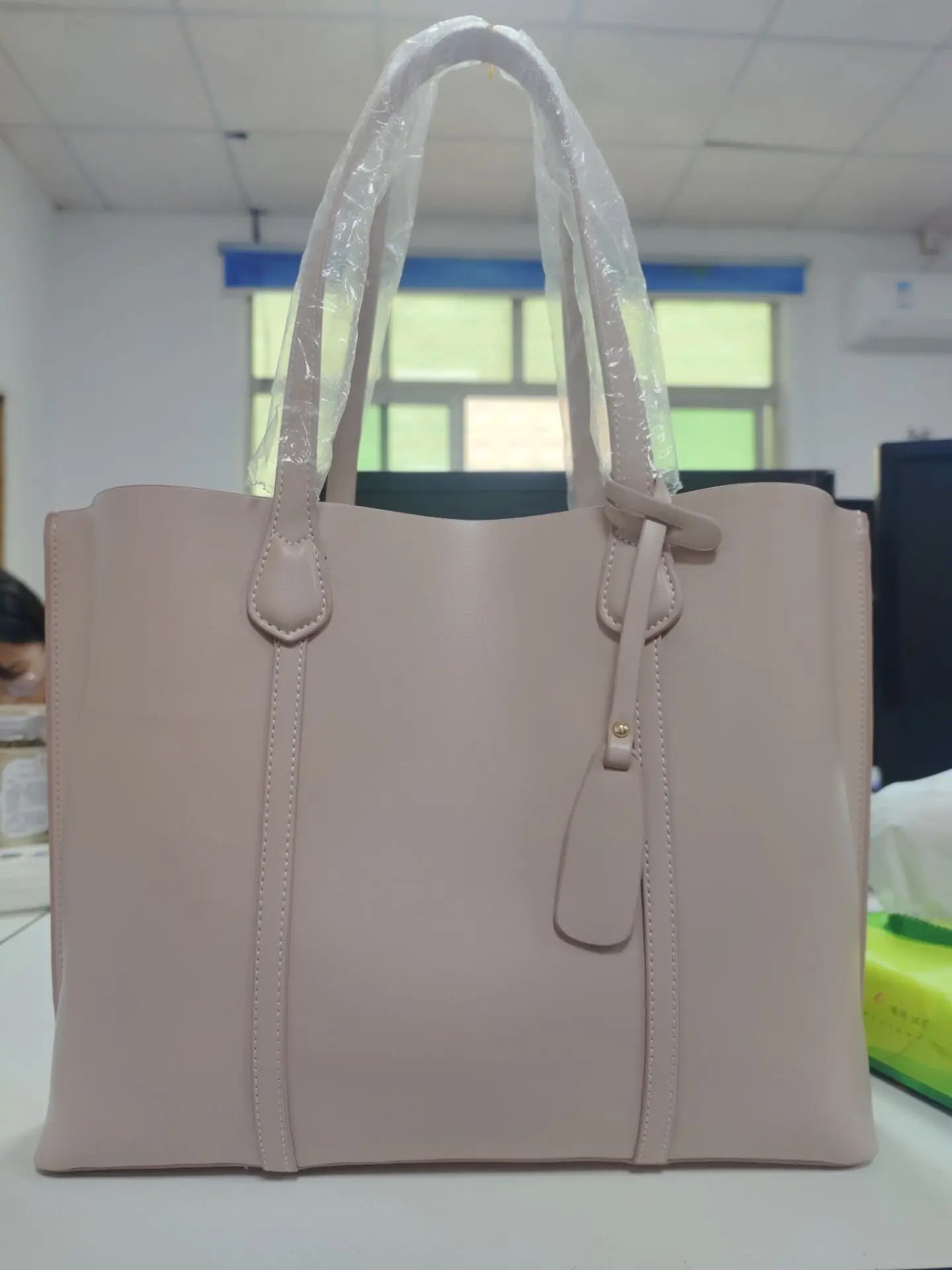 Custom Fashion Ladies Leather Bag Shoulder Designer Hand Bags Brands Purses and Handbags Cowhide Leather Luxury Women
