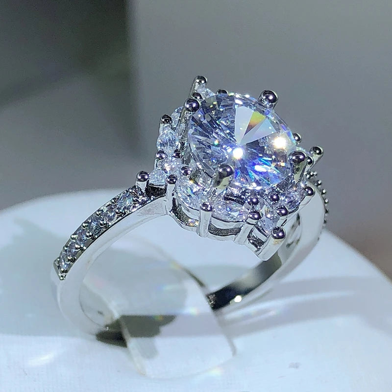 925 Silver Luxury Female Snowflake Ring Fashion Silver Color Crystal Zircon Stone Ring Vintage Wedding Rings For Women