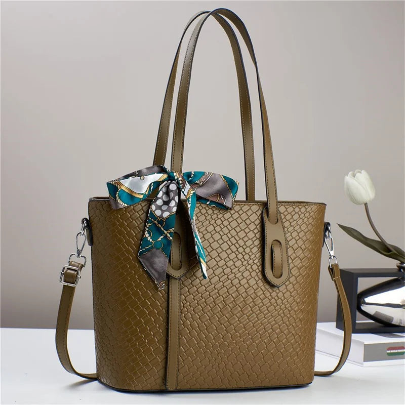 New Versatile Fashion With Scarves Retro Large Capacity Simple and Elegant Temperament Bags Women Handbags Lady