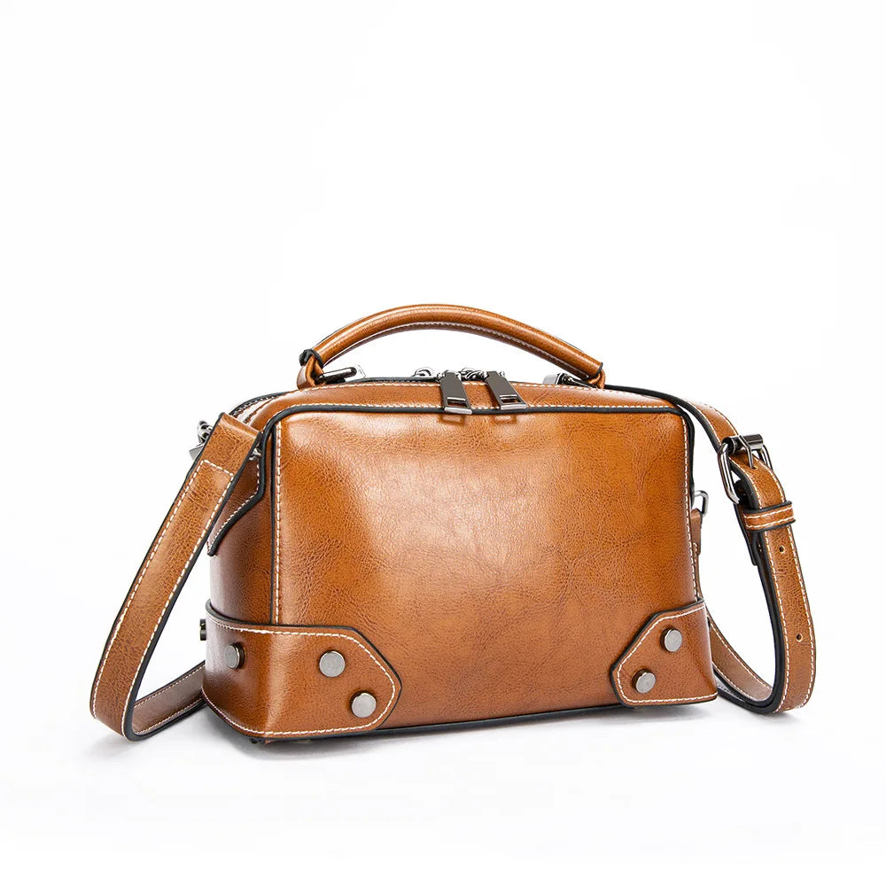 2022 Shoulder  Genuine Leather Waist Fanny Pack Crossbody Chain Shoulder Bags Women Handbags Ladies