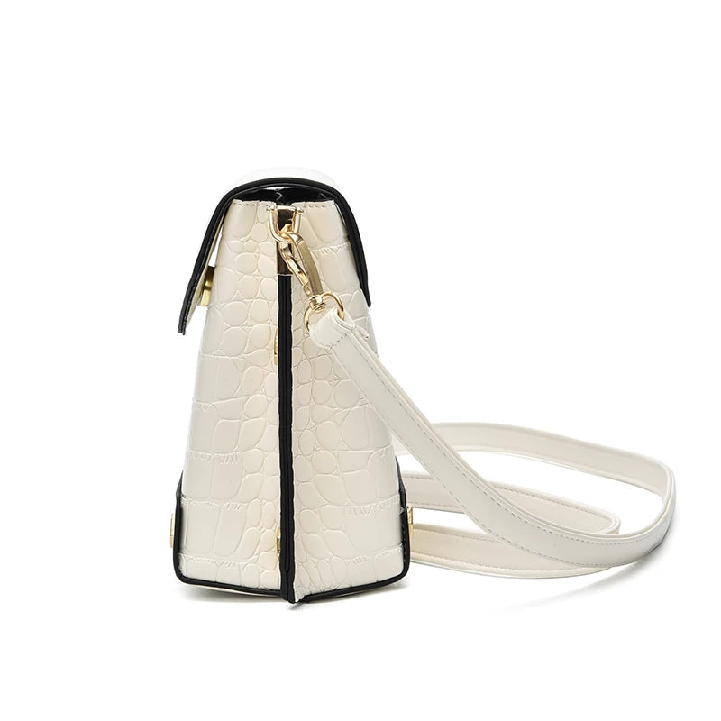 Gilr 2022 New Messenger Mini Trendy Women's Bags With a Hundred Ladies Mobile Phone Bags Telephone Bag Crossbody Wholesale