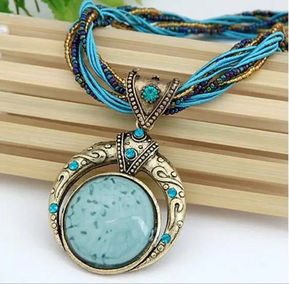 2025 New Vintage Ethnic Necklace Fashion Jewelry Hot Fashion Retro Bohemia Style Multilayer Beads Chain Stone Pendant Necklace