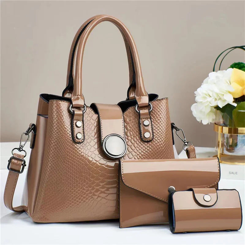 New Fashion Versatile Retro Simple Leisure Elegant Temperament Large Capacity Bags Women Handbags Lady