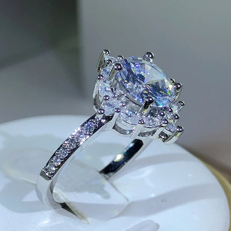 925 Silver Luxury Female Snowflake Ring Fashion Silver Color Crystal Zircon Stone Ring Vintage Wedding Rings For Women