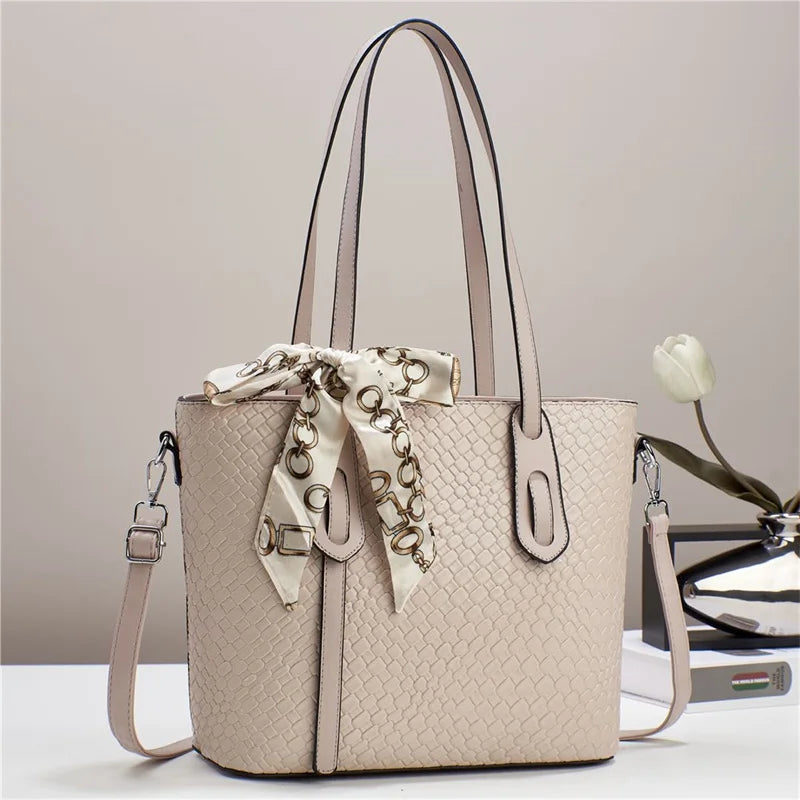 New Versatile Fashion With Scarves Retro Large Capacity Simple and Elegant Temperament Bags Women Handbags Lady