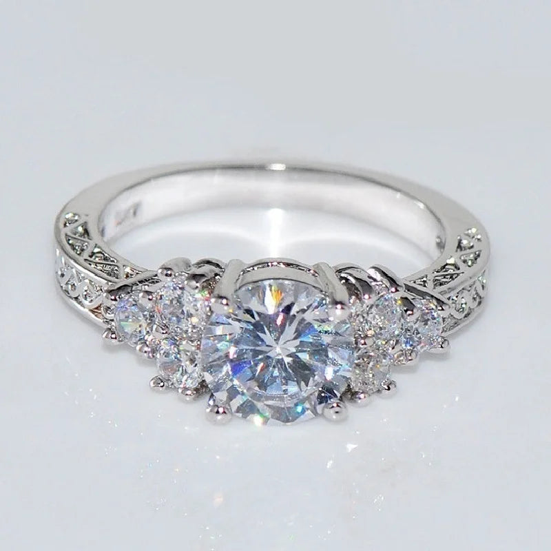 New Trendy Bohemian Crystal Inlaid Ring Women's Ring Austrian Rhinestone Inlaid Ring Fashion Metal Ring Accessories PartyJewelry