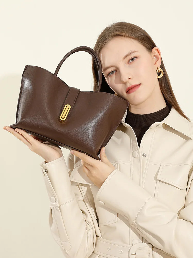 Luxury Designer Tote Bag Women Large Capacity Bucket Bag Shoulder Crossbody Bag Minimalist Women Handbags