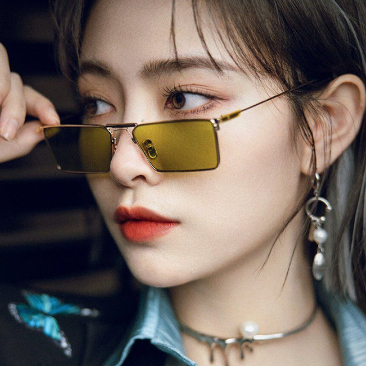 Women's Fashion Metal Frame Sunglasses Small Frame