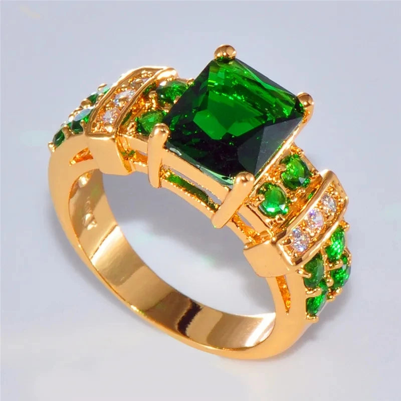 Trendy Green Crystal Ring Charm Gold Color Wedding Ring Women\'s Luxury Square Zirconia Promise Engagement Ring