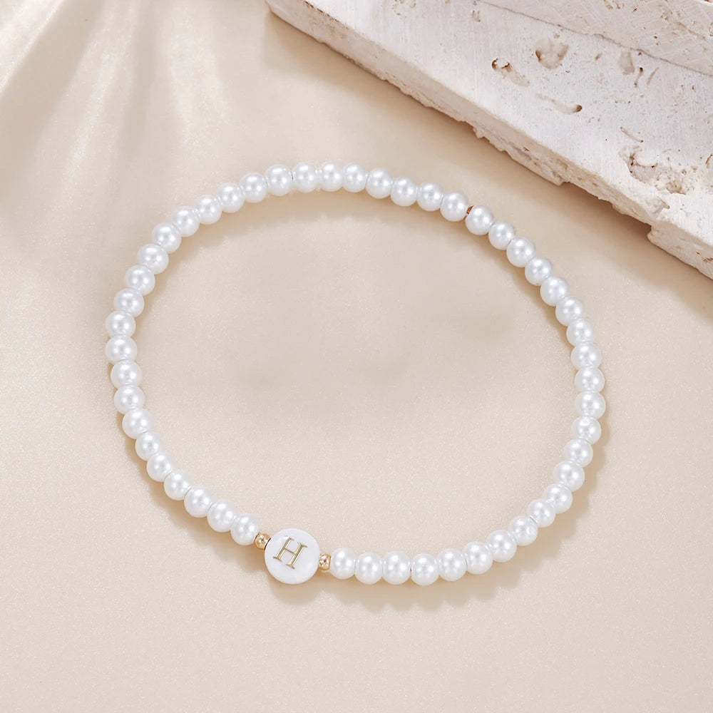 New Fashion 26 Letter Bracelet Women Temperament Handmade Simulated Pearl Bead Bracelet For Women Jewelry Gift