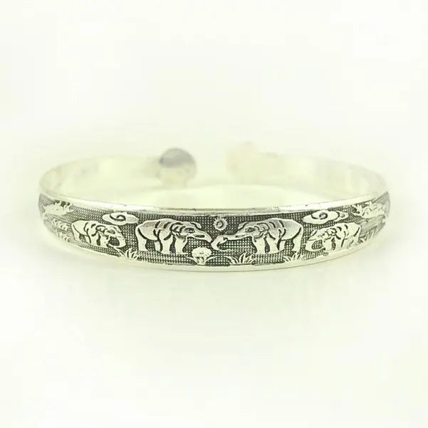 New Retro Cuff Bracelets Tibetan Silver Metal Carving Fish Elephant Flower Bangles Vintage Gypsy Jewelry Female Gifts