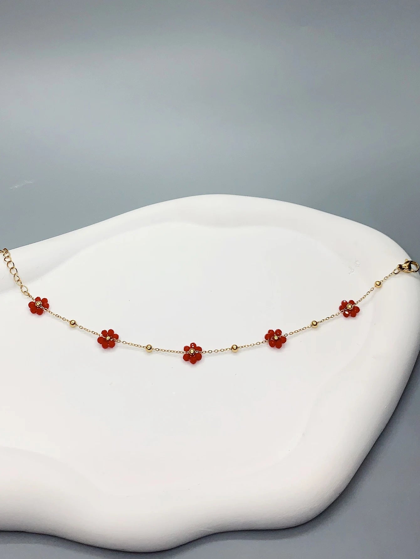 1 fashion girls new red small flower  bracelet birthday  gift Dance party Back-to-school season wedding season  Bozmian style