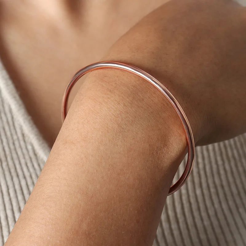 Minimalist Bracelet Bangles In Stainless Steel 18K Gold Plated Waterproof Rust-proof High Quality Bracelets Bangle For Women