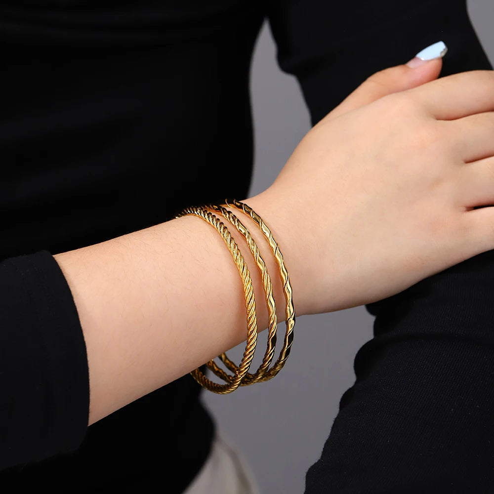 3PCS Stainless Steel Bracelet for Women, 18K Gold Plated Waterproof Wrist Bangle for Girls' Daily Jewelry Accessories Gifts