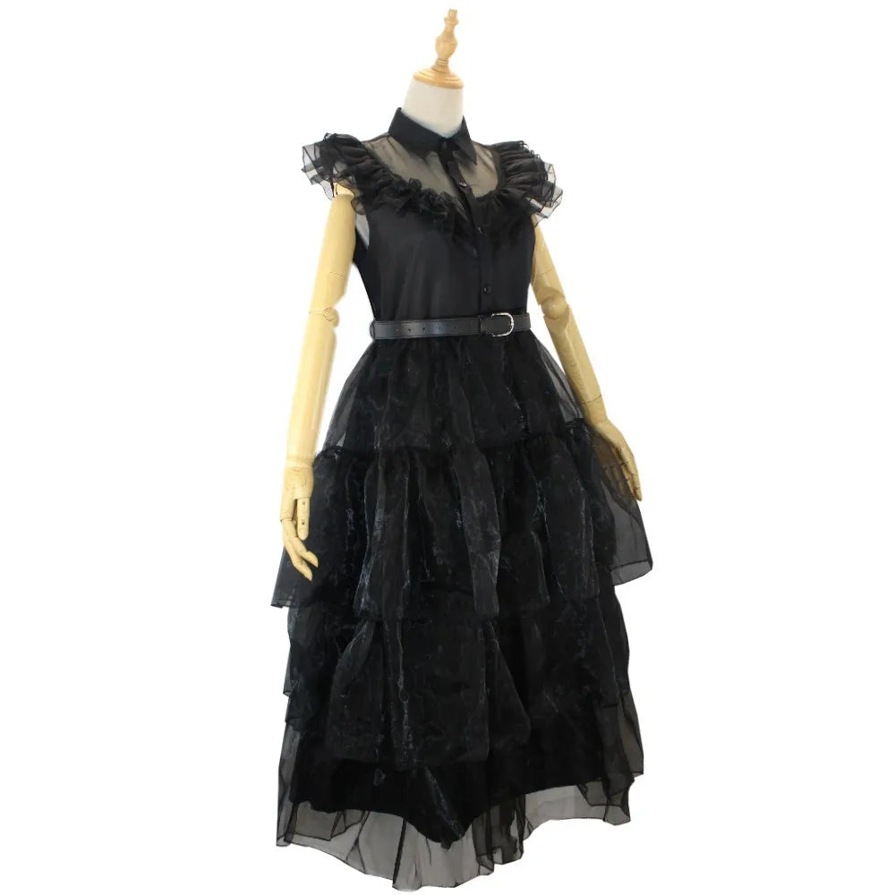 Halloween costume, family role-playing party, Gothic layered lace edge dress, dress with belt
