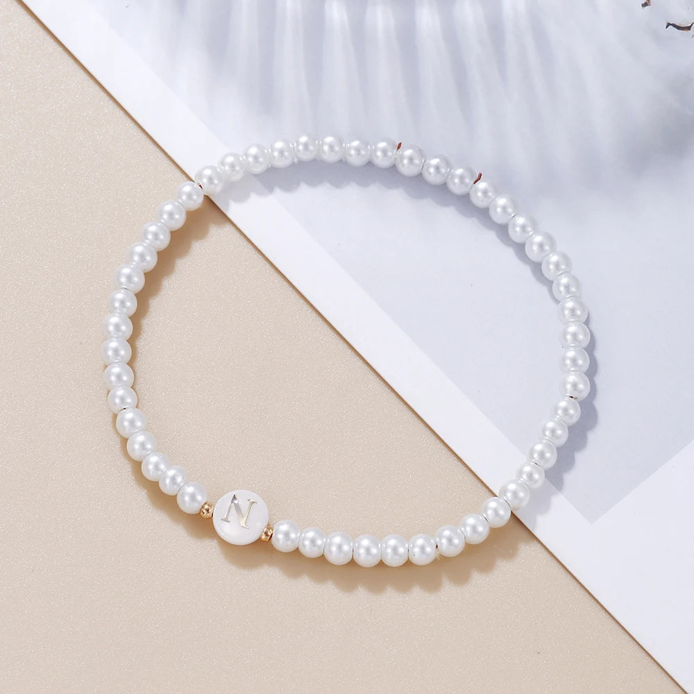 New Fashion 26 Letter Bracelet Women Temperament Handmade Simulated Pearl Bead Bracelet For Women Jewelry Gift