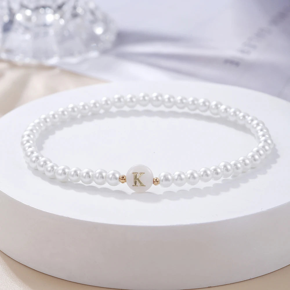 New Fashion 26 Letter Bracelet Women Temperament Handmade Simulated Pearl Bead Bracelet For Women Jewelry Gift