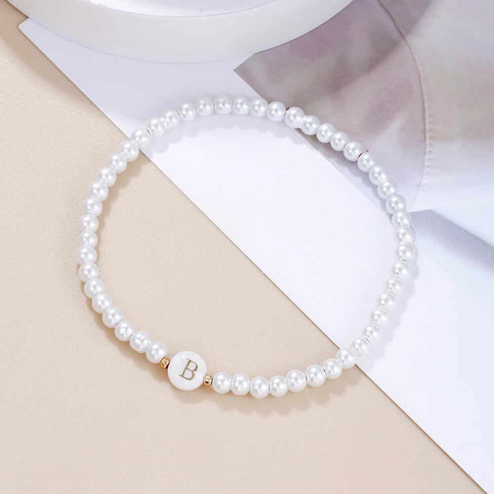 New Fashion 26 Letter Bracelet Women Temperament Handmade Simulated Pearl Bead Bracelet For Women Jewelry Gift