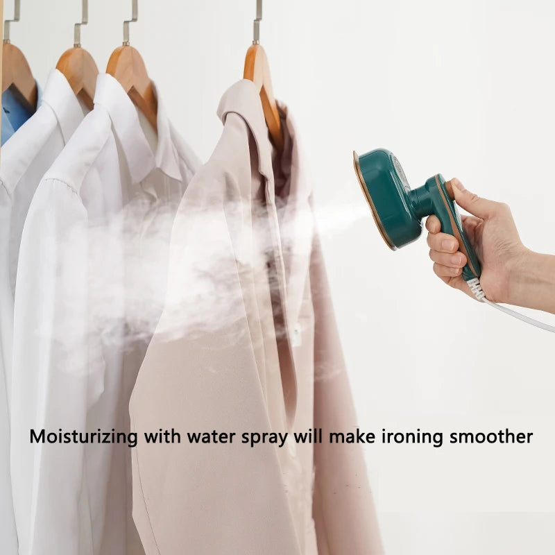 Foldable Portable Travel Sprinkler Iron - Portable Mini Ironing Machine with 180 ° Rotating Head - Professional Essential
