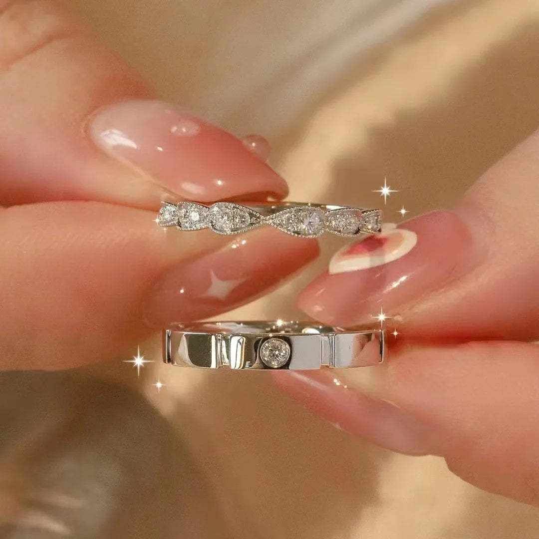 1/2pcs Silver Color Shiny Zircon Matching Couple Rings Luxury Delicate Wedding Rings Set for Women Men Charm Jewelry Accessories