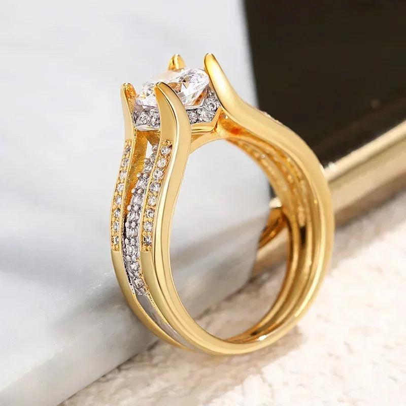 New Fashion Women's Wedding Ring Gorgeous Proposal  Brilliant Cubic Zirconia   Engagement Jewelry Wholesale