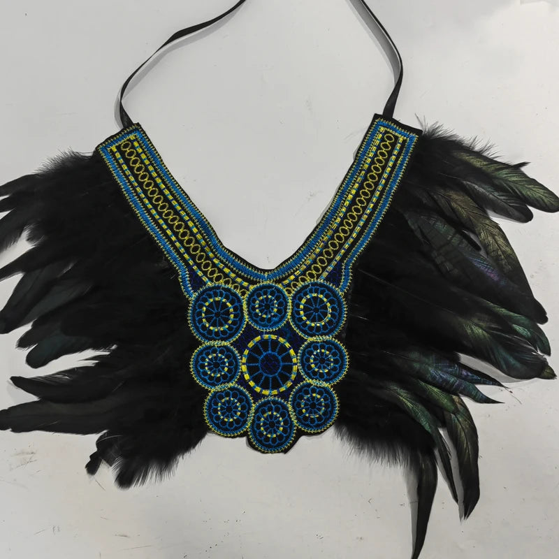 Halloween party costume, collar, scarf, Gothic feather collar and shoulders, witch role-playing available for both women and men