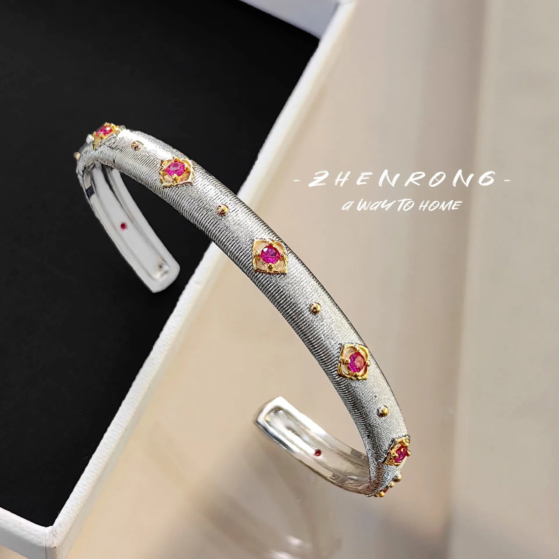 New Fashion Vintage Ring Bracelet for Women Luxury 18K Gold Plated Exquisite Cuff Bangle Finger Ring Cocktail Antique Jewelry