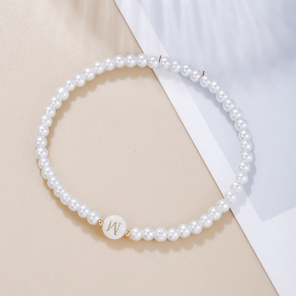 New Fashion 26 Letter Bracelet Women Temperament Handmade Simulated Pearl Bead Bracelet For Women Jewelry Gift
