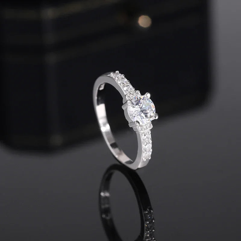925 Silver Plated Ring for Women Classic Shiny Zircon Ring Fashion Silver Jewelry Anniversary Gift Engagement Ring