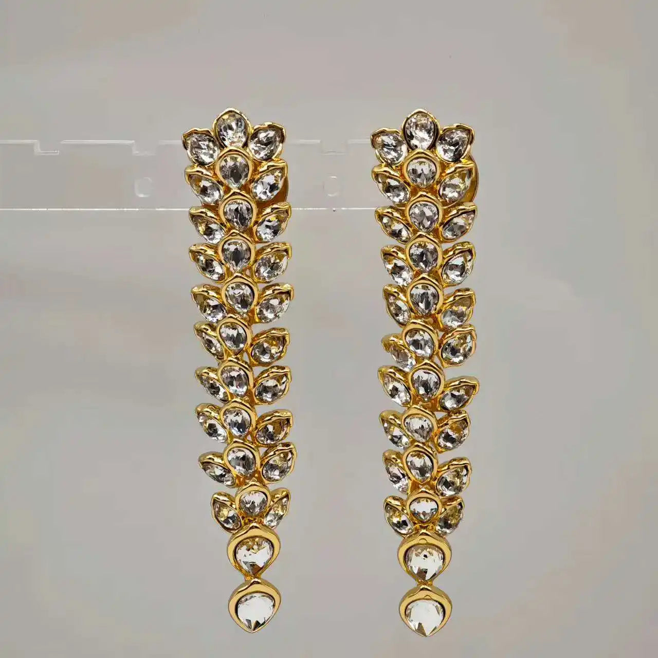 New Light Luxury Exquisite Women's Necklace Romantic 2025 Crystal Necklace Earrings Bracelet Jewelry Set