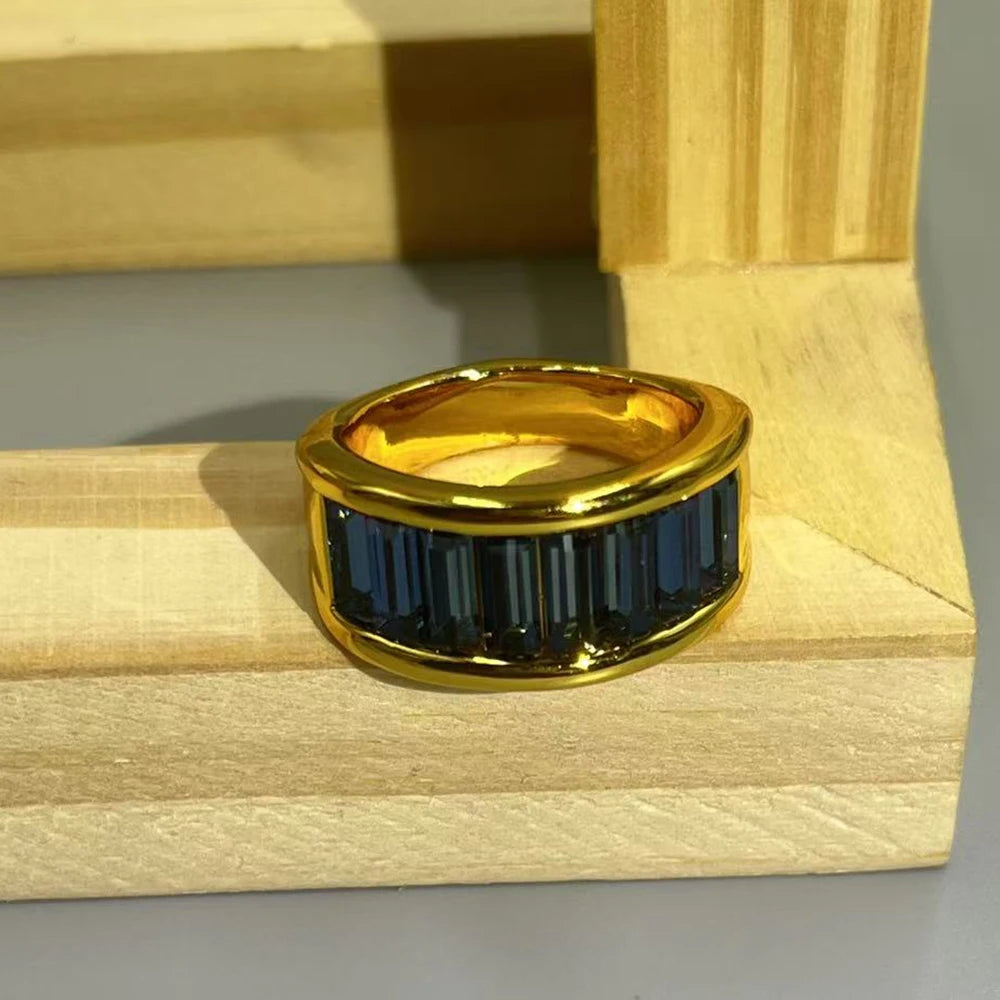 New Best-selling Fashion Blue Crystal Couple Ring for Summer 2025, As A Holiday Gift for Girls