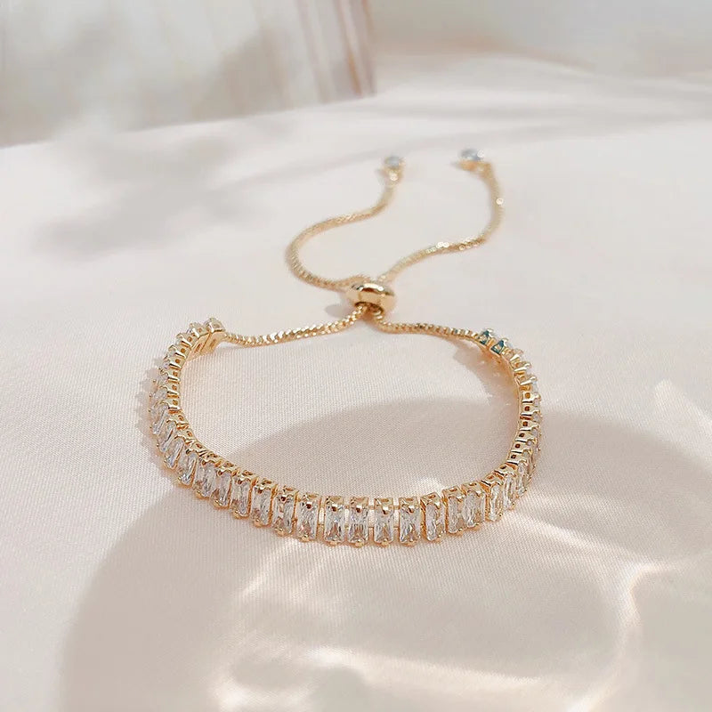 Shiny Transparent White Thin Crystal Bracelet For Women Simple Refracted Colorful Light Stretch Bracelet 2022 Jewelry Party Gift