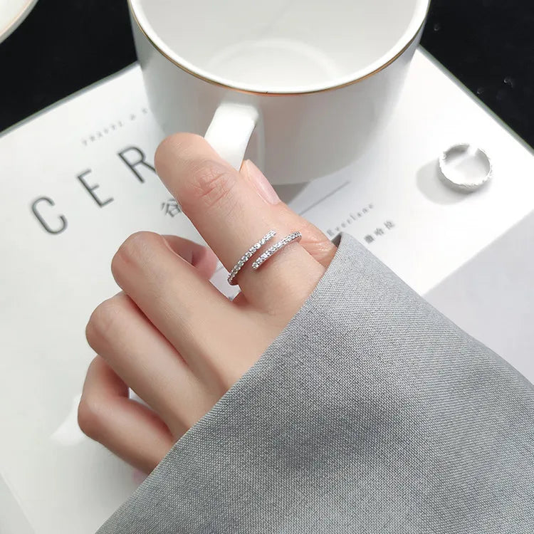 Luxury Rhinestone Rings for Woman Simple Hollow Joint Ring Wedding Party Elegant Jewelry Gifts