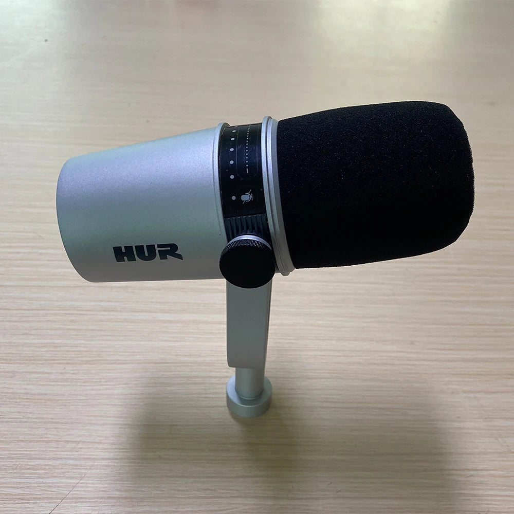 MV7 mv7+ Dynamic Podcast Microphone Smartphone Computer Live Wired Mic for Podcasting Recording Live Streaming Gaming,silvery