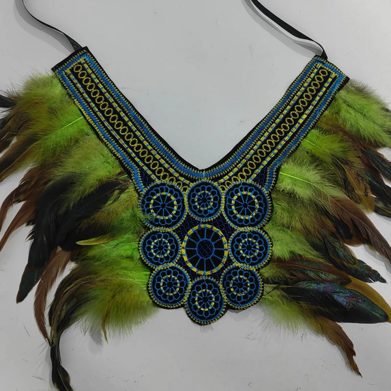 Halloween party costume, collar, scarf, Gothic feather collar and shoulders, witch role-playing available for both women and men