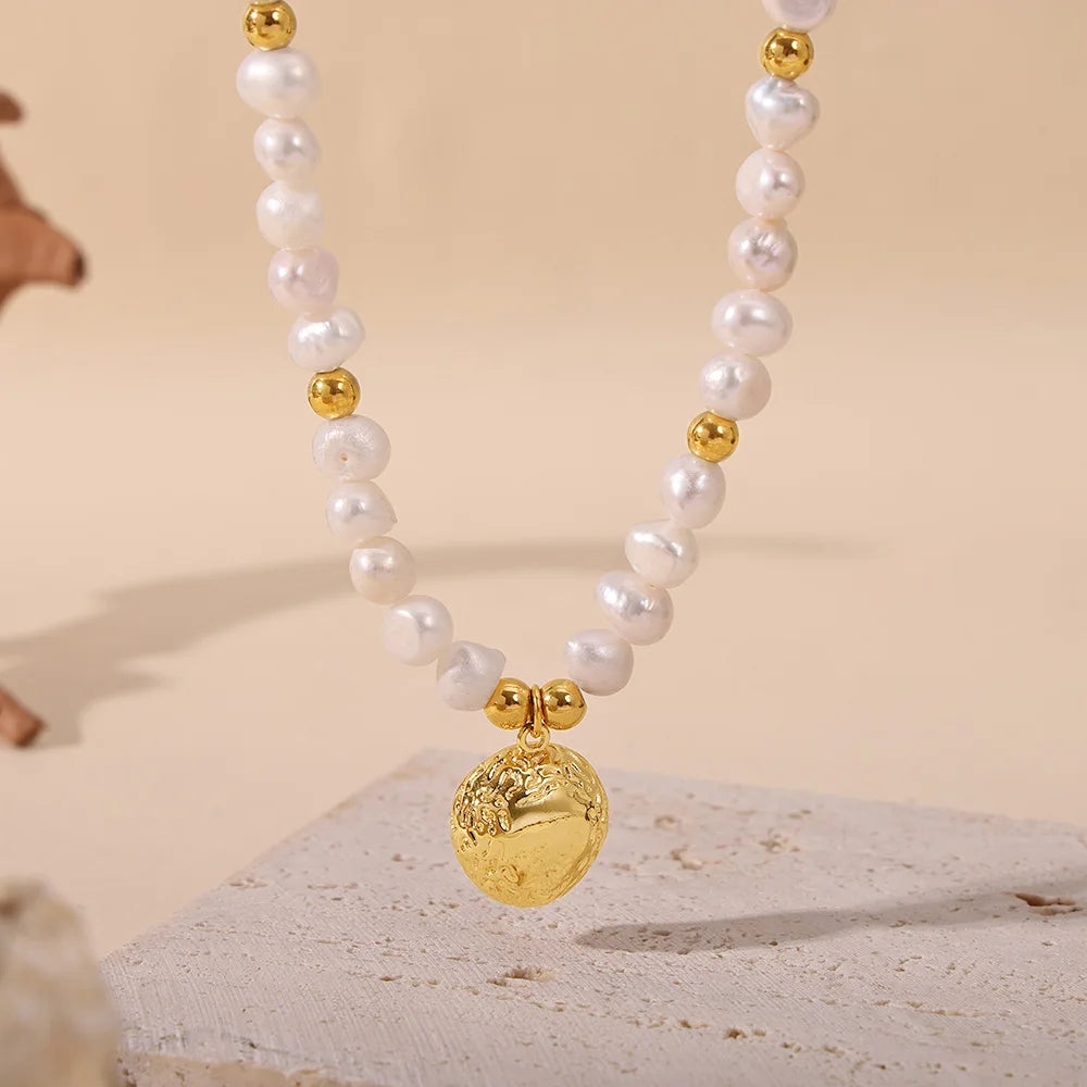 Gorgeous Necklace for Women Fresh Water Pearl Copper Gold Plated Pendant Chain Fashion Luxury Jewelry Gift