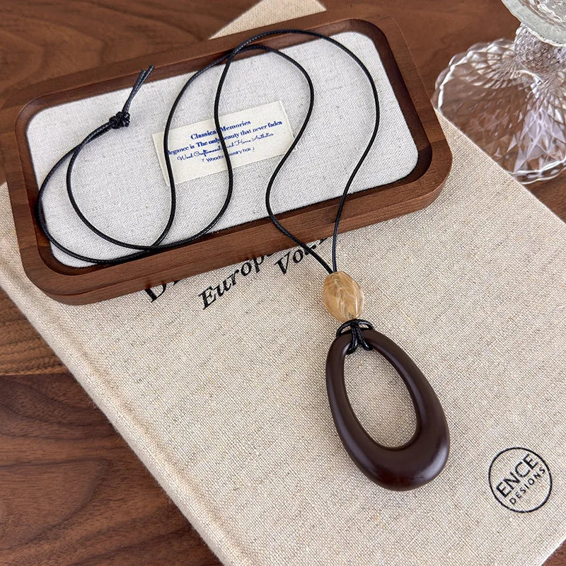 Fashion Women Necklace New Chinese Retro Long Hollow Wooden Pendant Unique Design Elegant Stylish Chain For Ladies