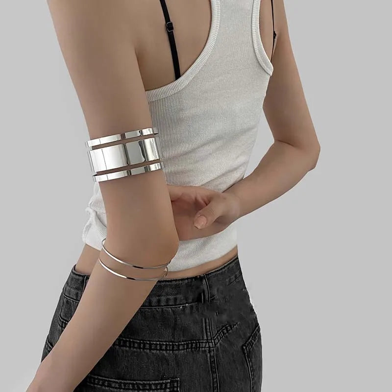 New Fashion Silver Smooth Face Bracelet for Women Summer Beach \Dance Party Cuff Bracelets Jewlery Accessories Gifts