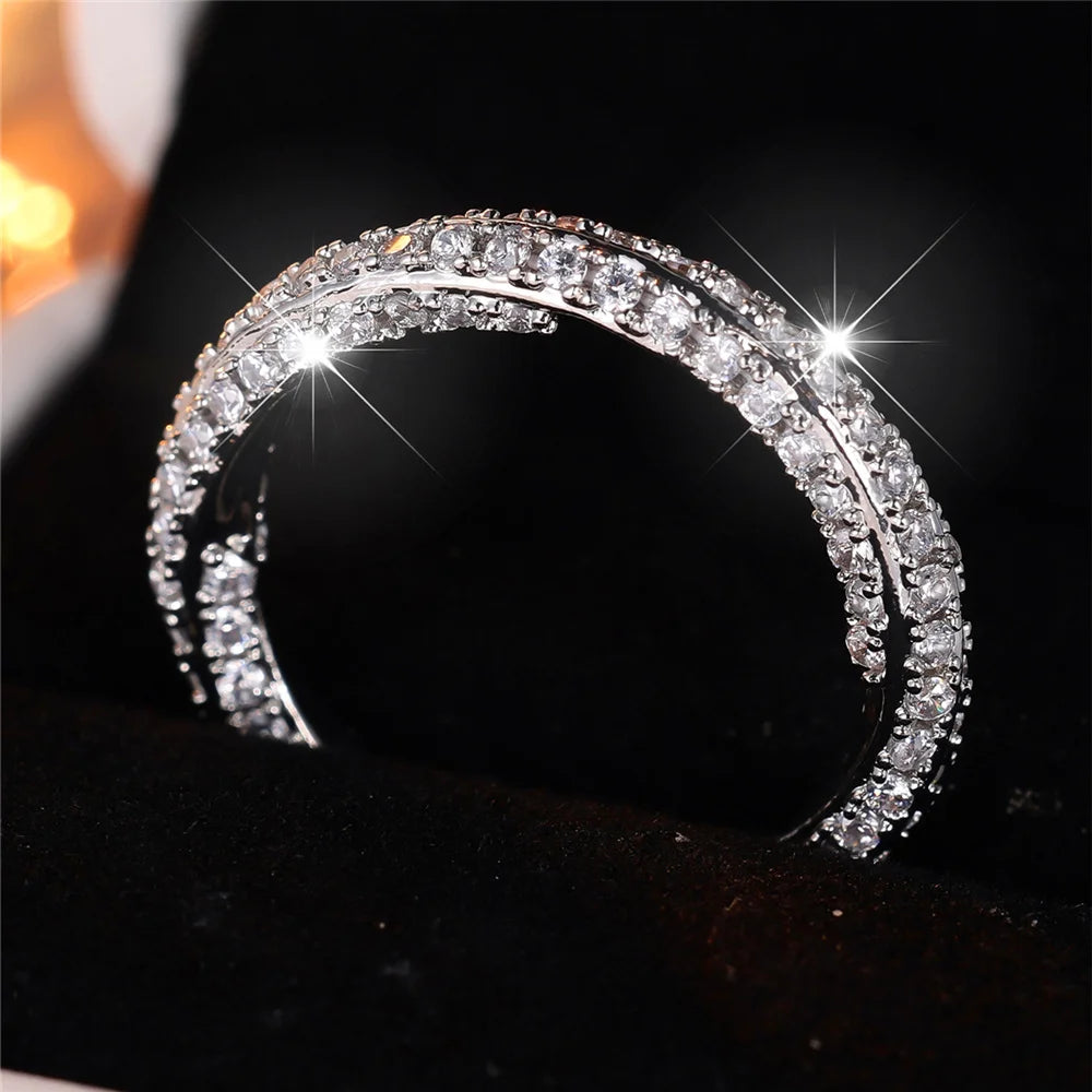 Luxury Female White Zircon Stone Finger Ring Vintage Silver Color Wedding Band Bridal Jewelry For Women
