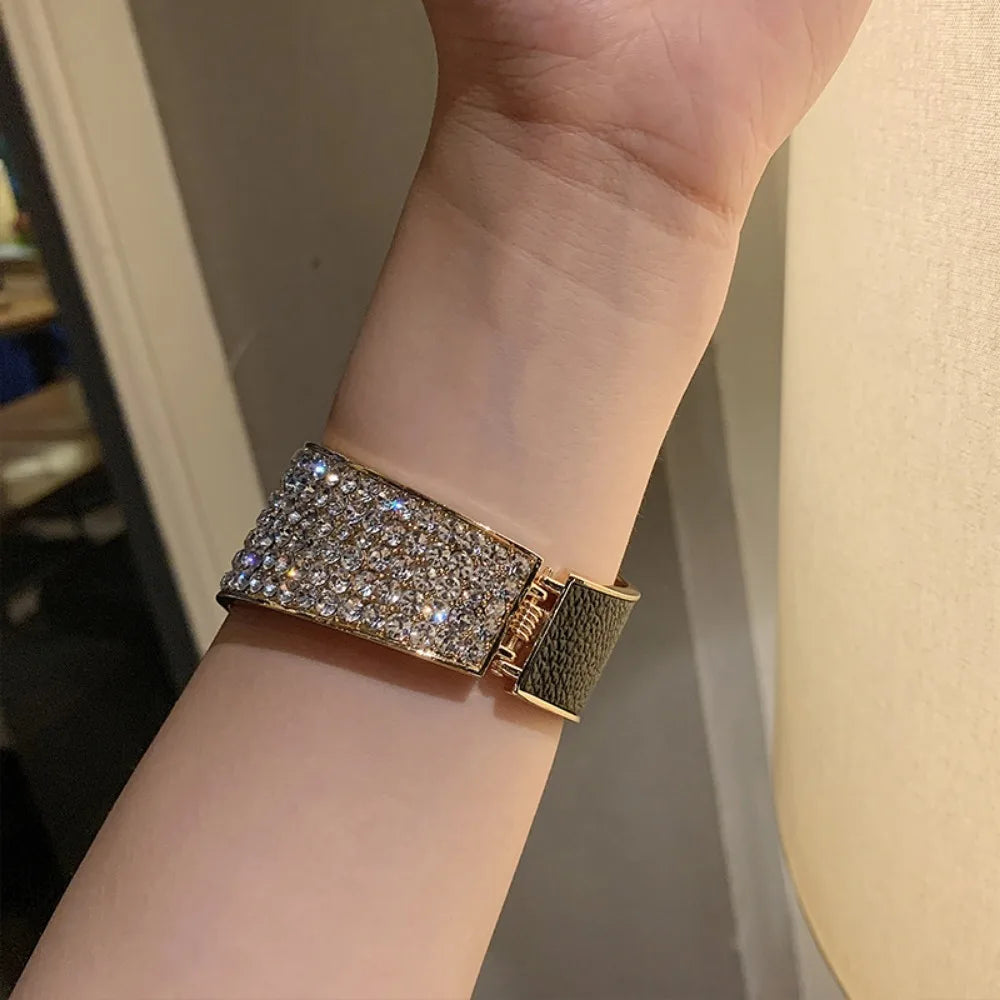 Fashion Rhinestones Cuff Bracelets Bangles Female Wedding Charm Bracelet for Women Jewelry Gift Shiny Crystal Wide Bangles