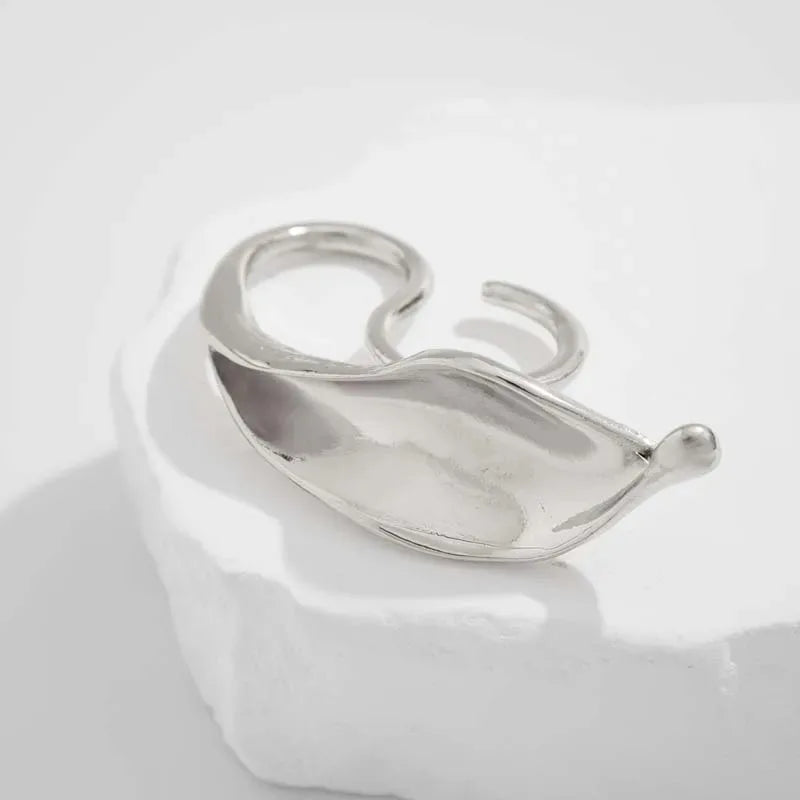 Exaggerated Metal Leaf Shaped Rings for Men Women Vintage Gothic Gold Silver Color Large Irregular Ring Jewelry Accessories