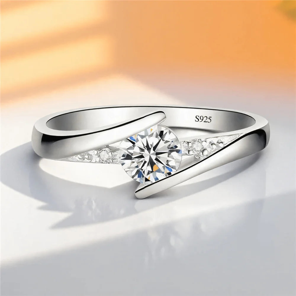 Cute Female White Zircon Round Stone Ring Silver Color Engagement Charm Wedding Jewelry For Women