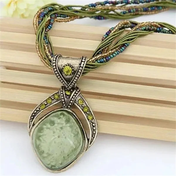 2025 New Vintage Ethnic Necklace Fashion Jewelry Hot Fashion Retro Bohemia Style Multilayer Beads Chain Stone Pendant Necklace