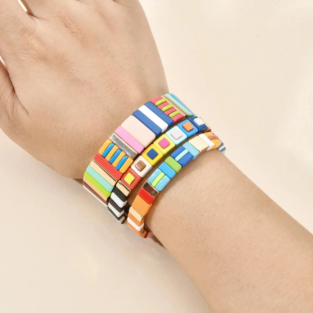 2024 New Fashion Enamel Bracelets Sets For Women Colorful Boho Hand Accessory Beaded Elastic Bangle