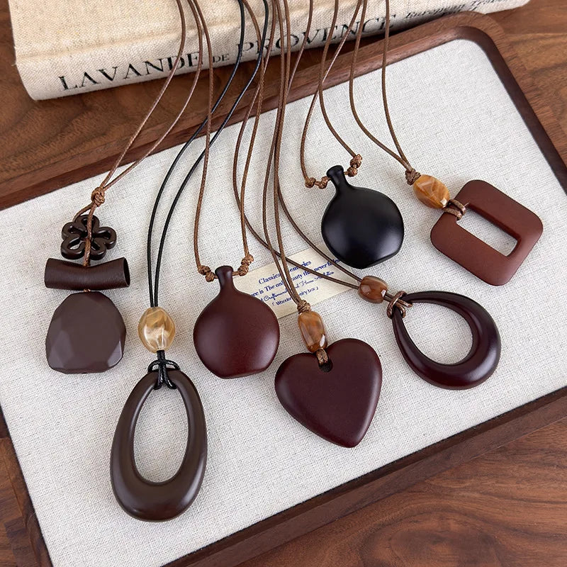 Fashion Women Necklace New Chinese Retro Long Hollow Wooden Pendant Unique Design Elegant Stylish Chain For Ladies