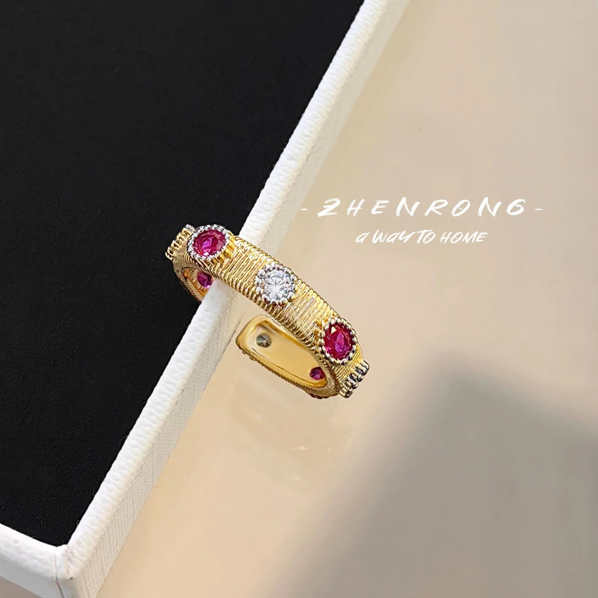 New Fashion Vintage Ring Bracelet for Women Luxury 18K Gold Plated Exquisite Cuff Bangle Finger Ring Cocktail Antique Jewelry