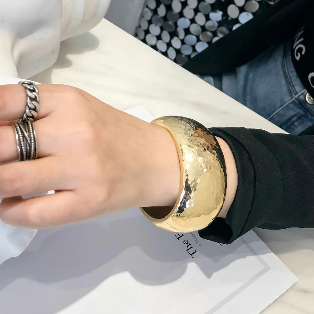 New Costume Fashion Bracelet Statement Bangle for Women Gold Plated Round Metal Opened Cuff Bangles Drop-shipping Jewelry