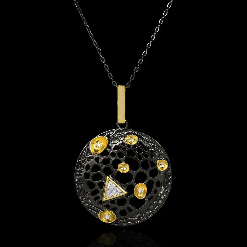 Fashion Statement Style Necklace for Women Personality Korea Round Hollow Black New Arrival Korea Sweater Chain Gifts