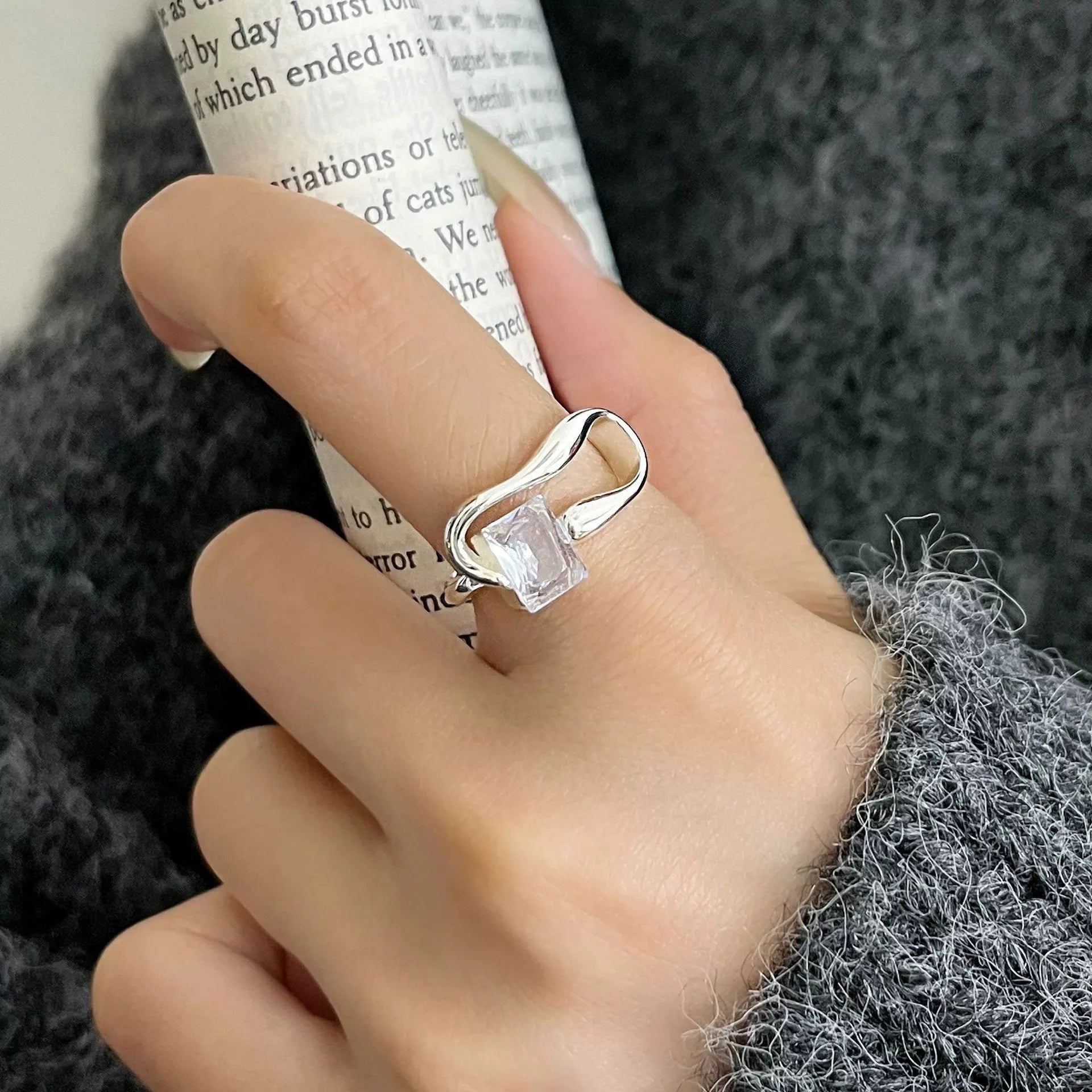 PANJBJ 925 Sterling Silver Geometry Crystal Ring For Women Ellipse Exaggerated Punk Water Drop Open Jewelry Gift Dropshipping