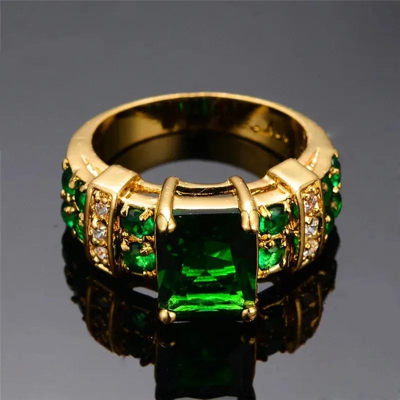 Trendy Green Crystal Ring Charm Gold Color Wedding Ring Women\'s Luxury Square Zirconia Promise Engagement Ring